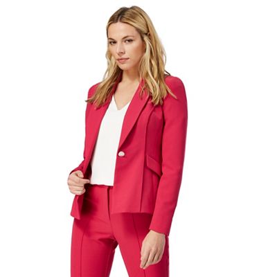 Bright pink fitted suit jacket
